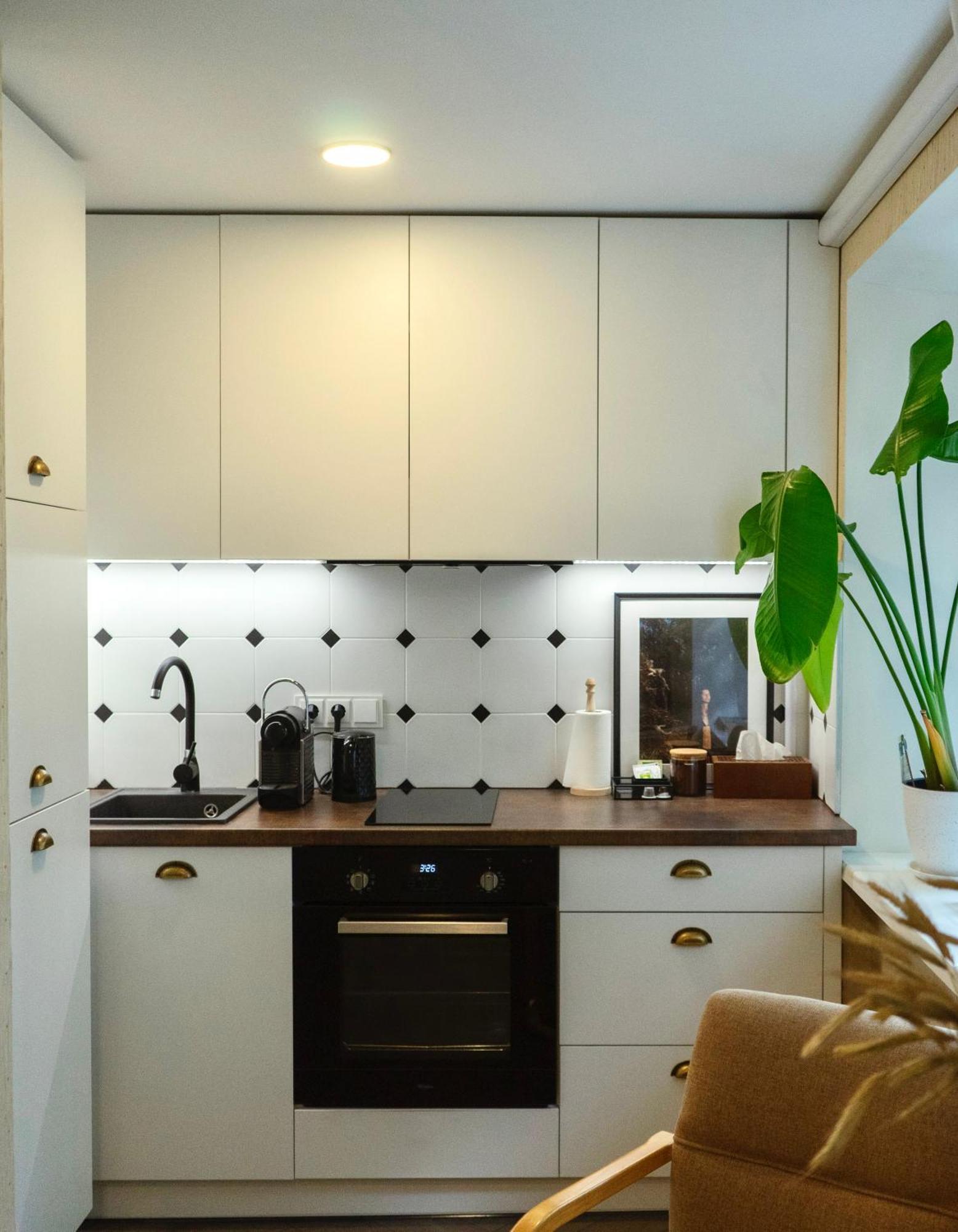 Petite City Centre Apartment Šiauliai Exteriör bild